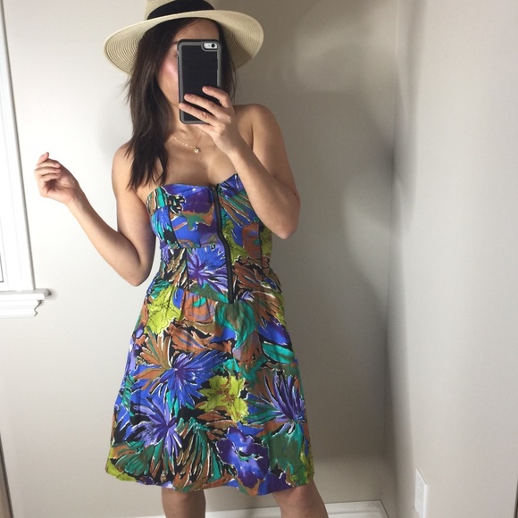 UO Urban Renewal Vintage strapless dress - Picture 1 of 8